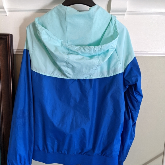 ColorBlock Nike Windbreaker - Picture 4 of 4